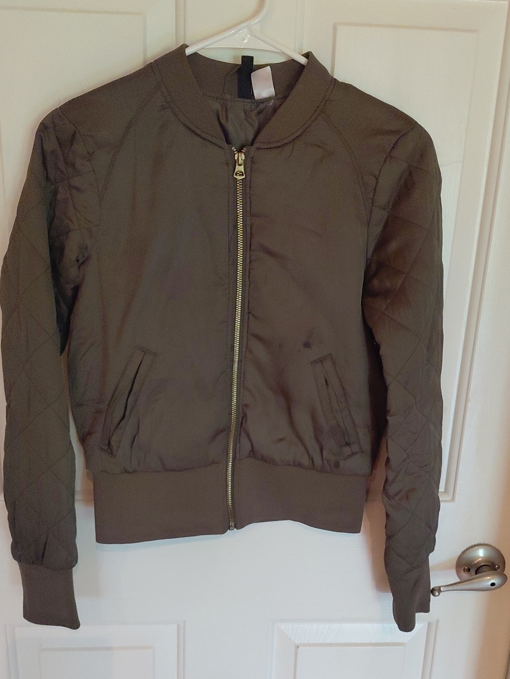 Divided Olive Green Quilted-Sleeve Bomber Jacket